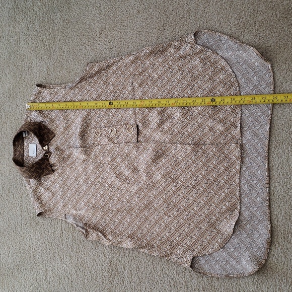 BURBERRY TB MONOGRAM 100% SILK OVERSIZED SHIRT BLOUSE TOP - Picture 13 of 13